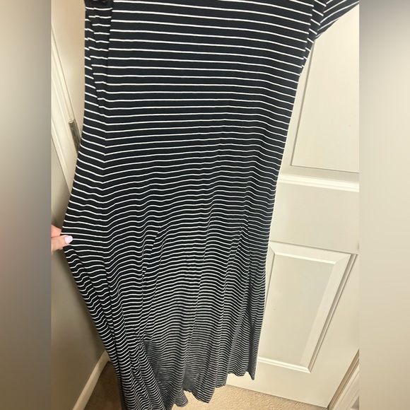 Lauren Ralph Lauren Black & White Stripe Short Sleeve Maxi Dress Size Large - Picture 6 of 7